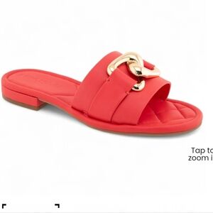 New Nwt AEROSOLES Big Gold Chain Red Coral Slide Sandals